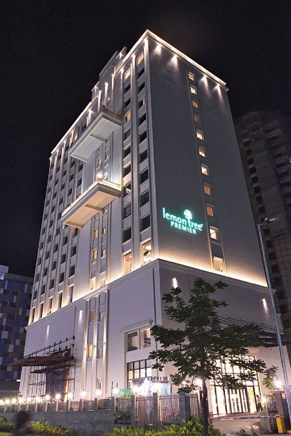 Kolkata Hotel Escort